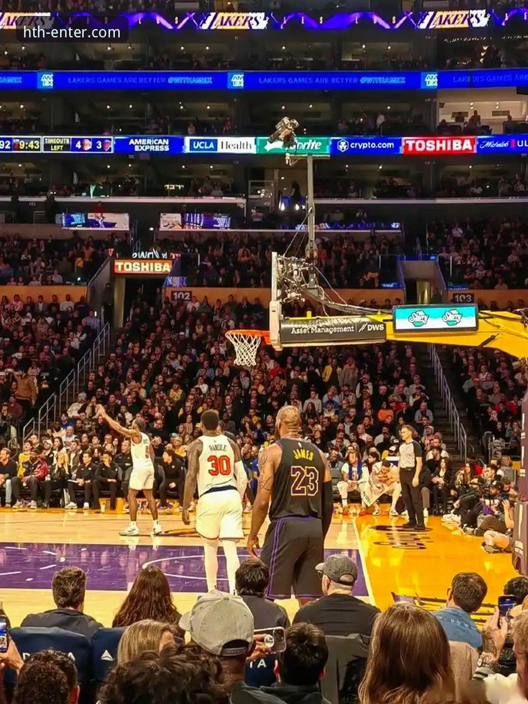 火箭大胜尼克斯三连胜背后的战术密码与流畅观赛体验